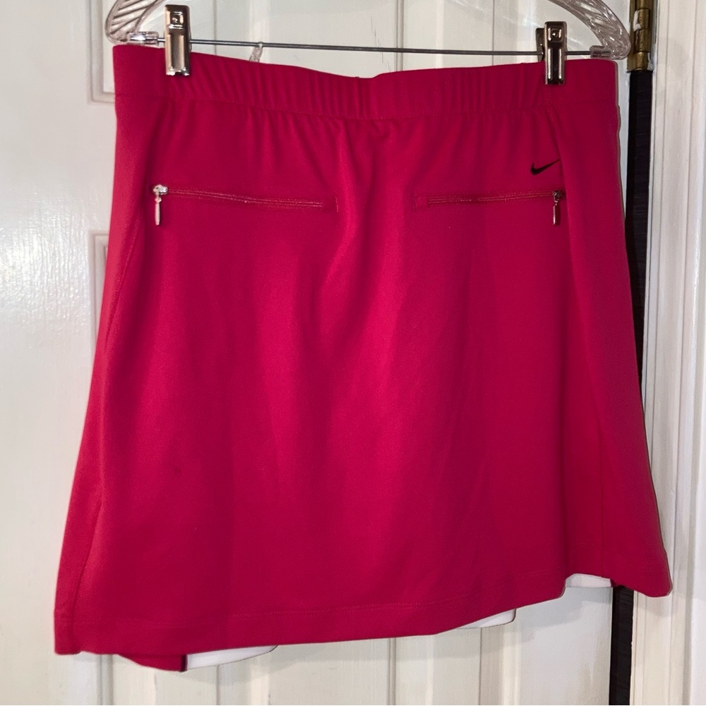 Nike FitDry Tennis Skort Med NWT Red & White - Picture 4 of 7